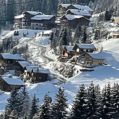 Apartment La Perle Des Alpes C10 Apart.4* #yolo Alp